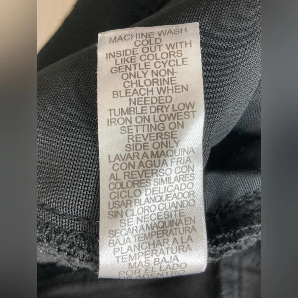 Democracy Women’s “Ab”solution Black Denim 9” Jean Shorts Size 14 Summer Beach - Picture 7 of 9